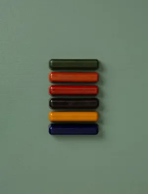 Beeswax Crayon Fingers