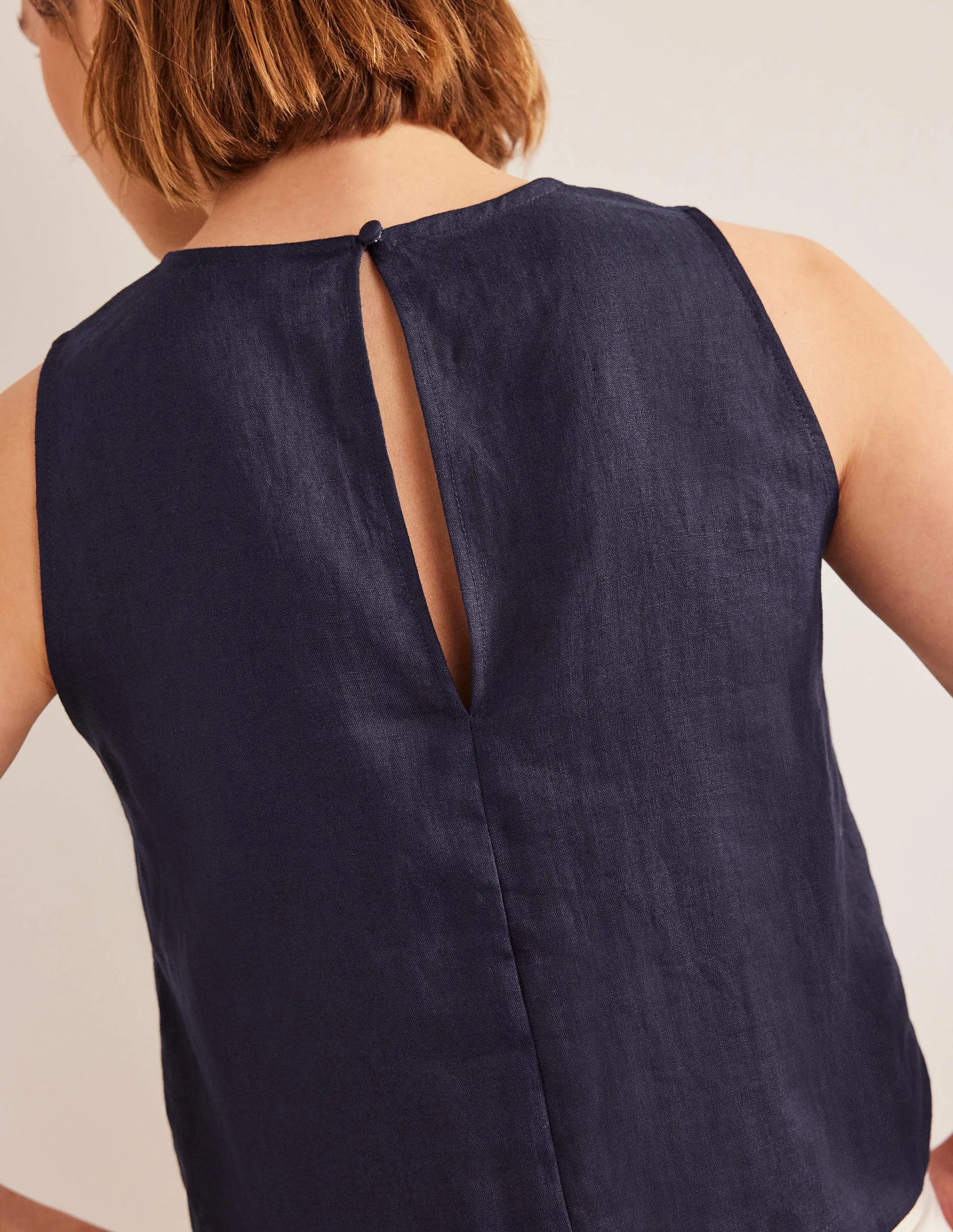 Boxy Linen Shell Top-Navy
