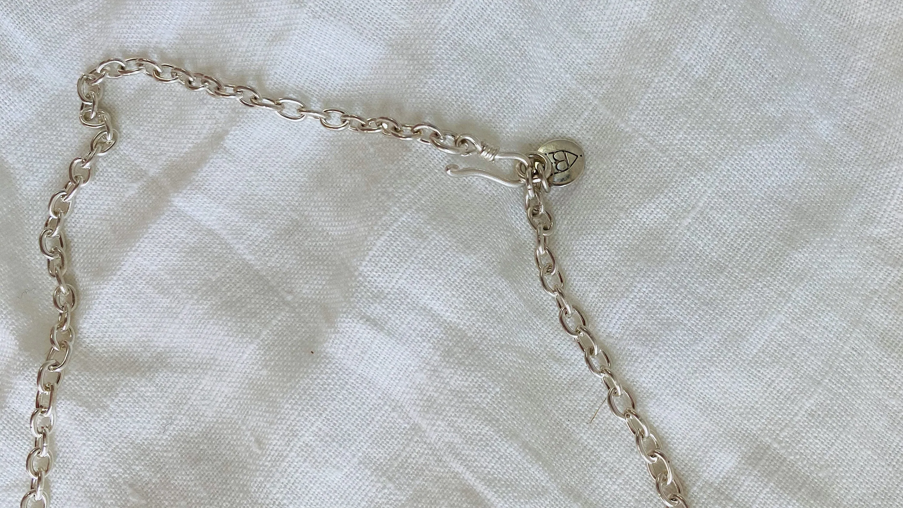 Labradorite and Silver Pendant Necklace. Fine Silver Chain