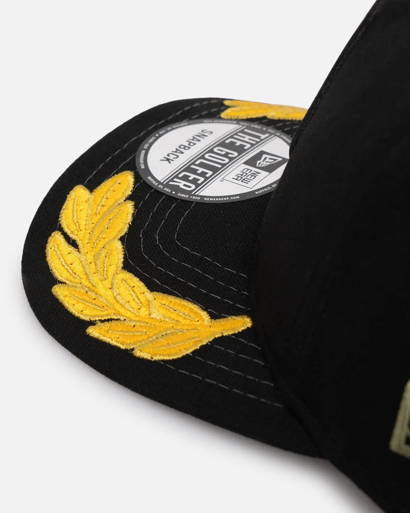 New Era Chicago White Sox 'Military Patch' Pre-Curved Golfer Snapback Black